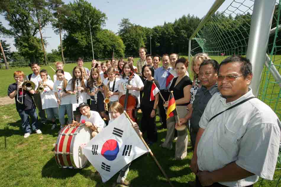 wo MO8Z4171 2 Besucher