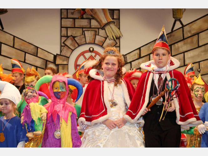 1928973668 narren nachwuchs beim naumburger kinderkarneval h634