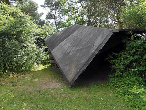 Schutzhuette 001