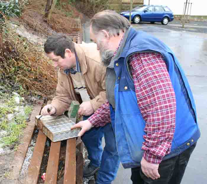 18 02 2006Gedenkstein 005NET