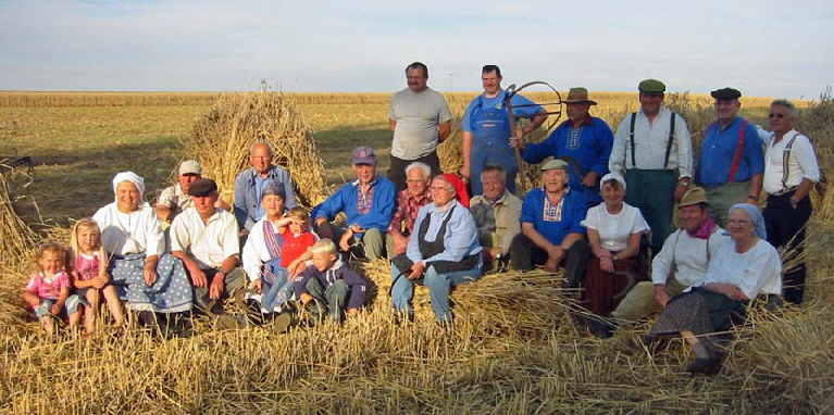 02 08 2005 025KonrernetGross