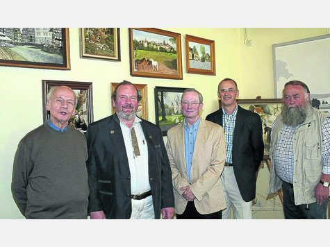 446330895 304696820 344.9