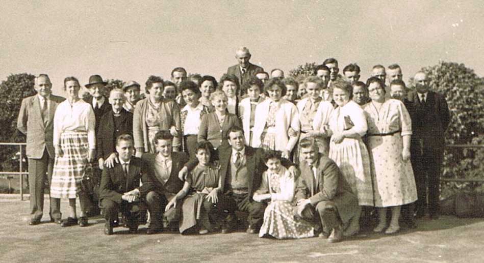 Kirchenchor1 auf Reisen Ende 50er bearbeitet 1